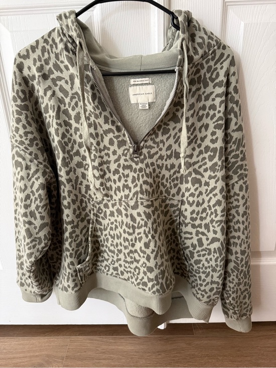 American Eagle Outfitters Tops - American Eagle Outfitters Sage Green Leopard Half-Zip Hoodie